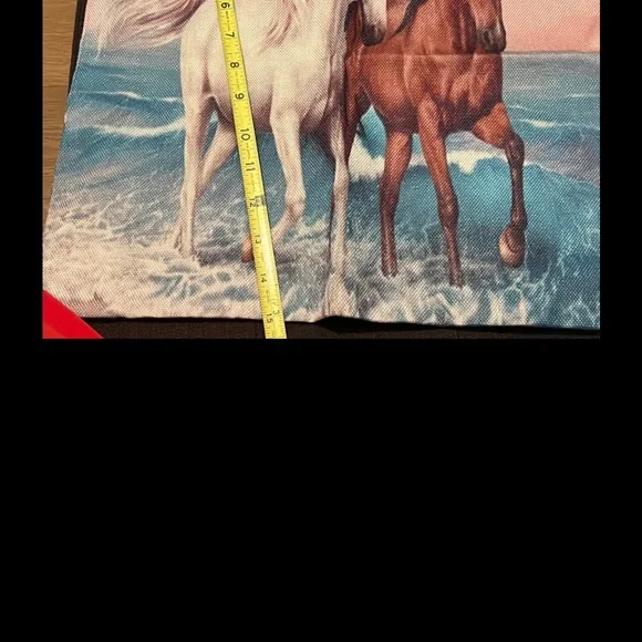 #1091* Horse Print Tote Bag with Black Straps - Picture 4 of 5